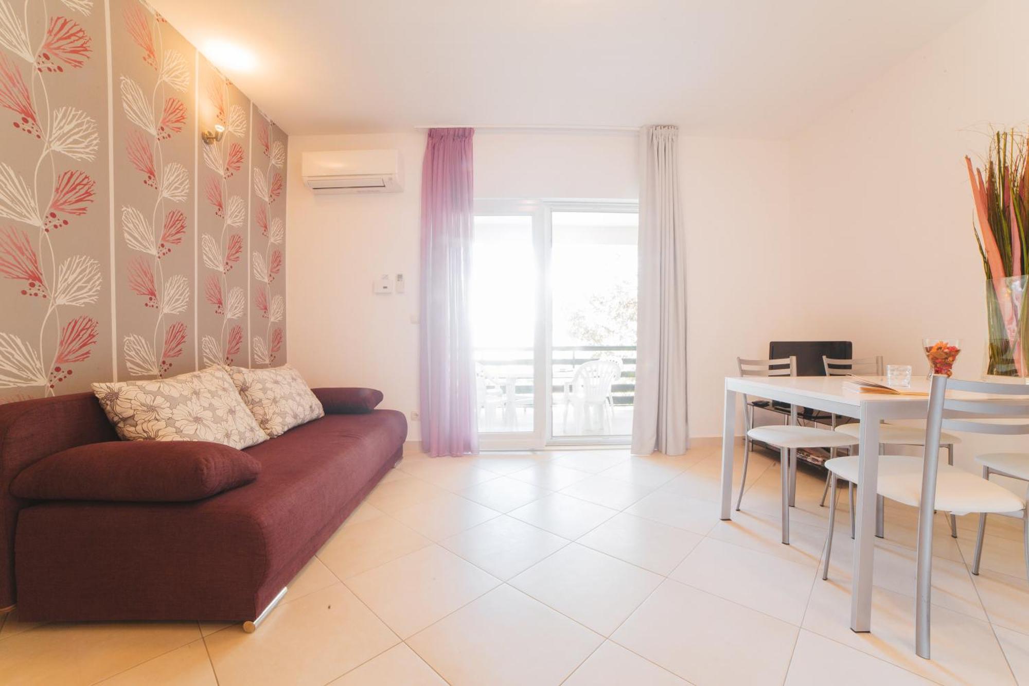 Apartments Sea View Omis Room photo
