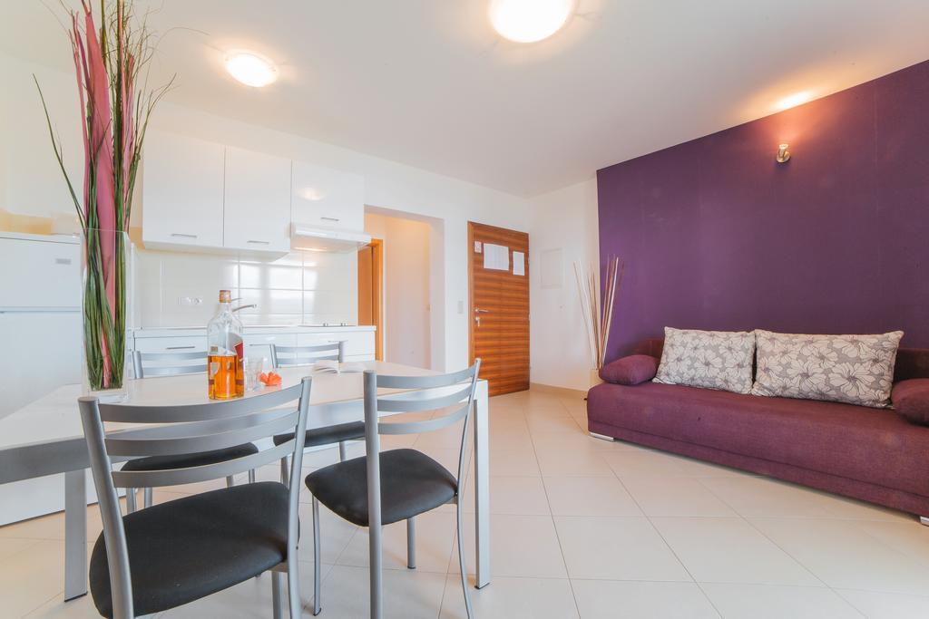 Apartments Sea View Omis Exterior photo