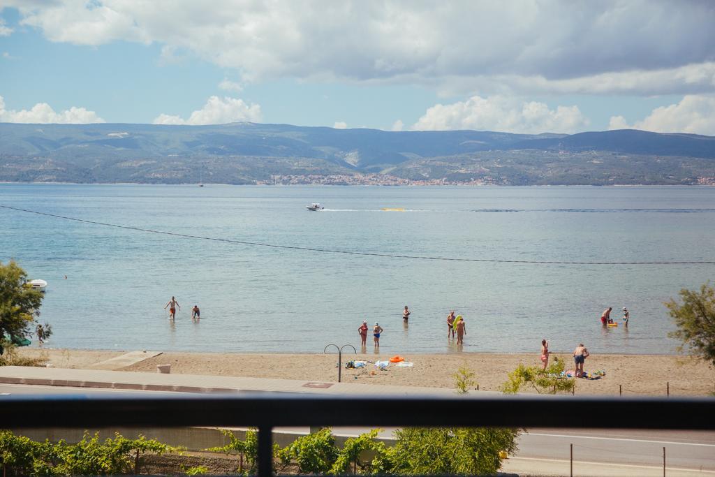 Apartments Sea View Omis Exterior photo